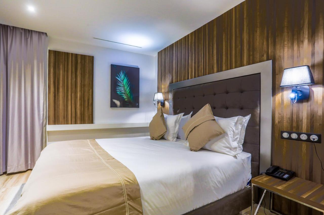 Sbn Suite Hotel Tangier Bagian luar foto